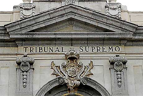 Sede del Tribunal Supremo. (Foto: J.M. Cadenas)