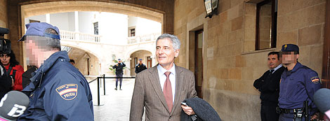 Bartomeu Vicens a su salida de la Audiencia Provincial| Pep Vicens