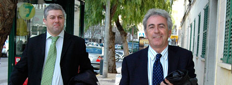 El ex consejero de Vivienda vasco camino a los juzgados de Ibiza. | Sergio G. Caizares