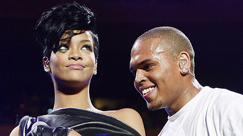 Rihanna y Chris Brown. | Reuters