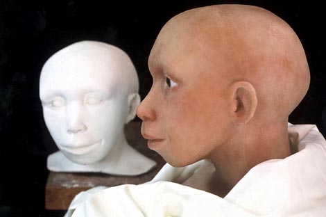 Reconstrucción de la cabeza de un niño neandertal. | AP