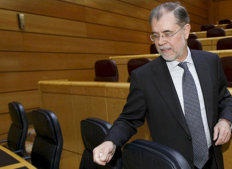El ministro de Justicia, Mariano Fernndez Bermejo, a su llegada al Senado. | Efe