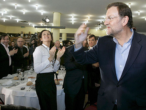 Rajoy, en un acto en Santiago. | Efe
