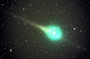 Imagen cedida por la NASA del cometa Lulin, que llegar en la madrugada del martes a 61 millones de kilmetros de la Tierra. (Foto: NASA)