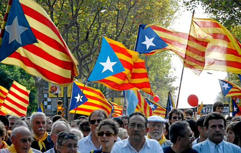 Banderas 'esteladas' durante la última Diada de Cataluña | Foto: Santi Cogolludo