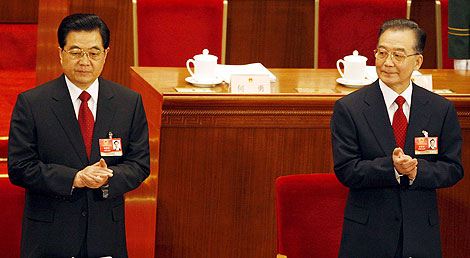 Wen Jiabao -derecha-, junto con el presidente Hu Jintao. | Efe