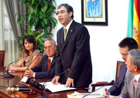 El alcalde de Mijas, Antonio Snchez, en un pleno.