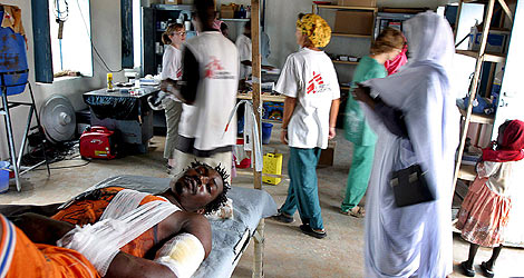 .una enfermera de Mdicos Sin Fronteras en Muhajiriyah (Darfur). | Efe