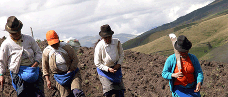 Campesiños bolivianos sin acceso a agua potable. | elmundo.es