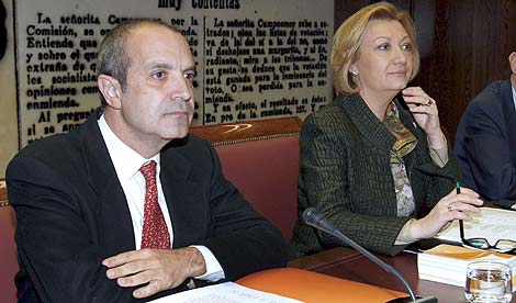 Luis Fernndez y Luisa Fernanda Rudi, en la Comisin Mixta de Control Parlamentario. (Foto Efe)