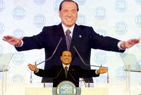 El primer ministro italiano, durante su alocucin. | Efe