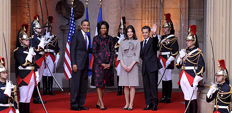 Barack y Michelle Obama, junto a Carla Bruni y Nicolas Sarkozy. | Efe