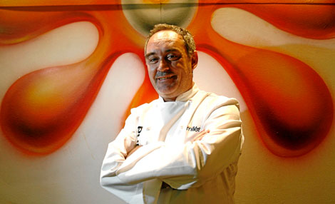Ferran Adri sigue reinando en el universo culinario | Foto: Begoa Rivas
