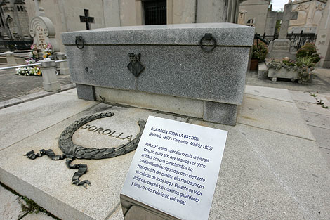 Tumba de Joaqun Sorolla en el cementerio de Valencia | Benito Pajares