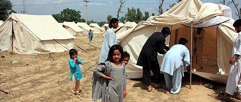Desplazados pakistanes reubicados en la frontera noroeste. | Efe