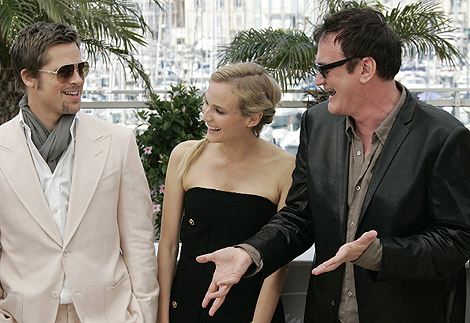 Brad Pitt, Diane Kruger y Quentin Tarantino, en la presentación. | Ap