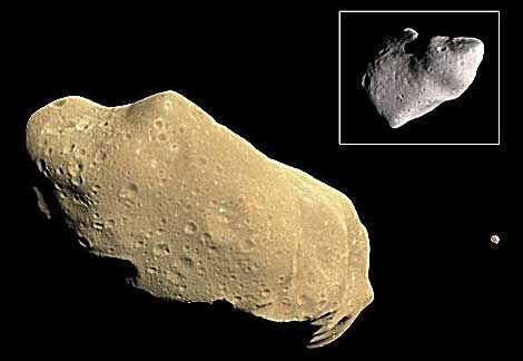 El asteroide Ida y su satélite Dactyl. | NASA