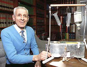 El doctor Jack Kevorkian.