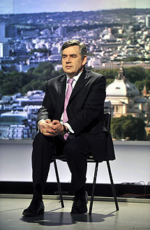 Gordon Brown, durante la entrevista en la BBC. | Reuters