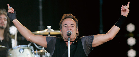 Bruce Springsteen, de la discogrfica Sony, en uno de sus conciertos. | Reuters