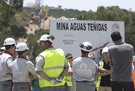 Protesta de trabajadores de Matsa en Almonaster la Real. | A. Marn