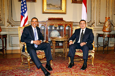 Obama, durante su visita a El Cairo, con el lder egipcio Hosni Mubarak. | Efe