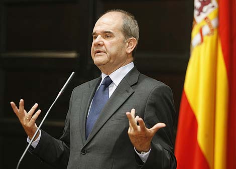 El vicepresidente tercero del Gobierno, Manuel Chaves. | Reuters