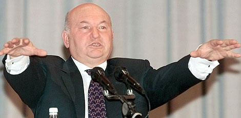 El alcalde de Mosc, Yuri Luzhkov.