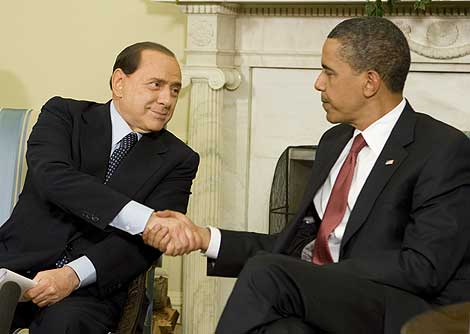 Berlusconi y Obama, durante su entrevista en la Casa Blanca. | Reuters