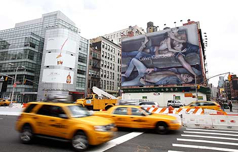 La valla publicitaria que escandaliza a los neoyorquinos. | AP