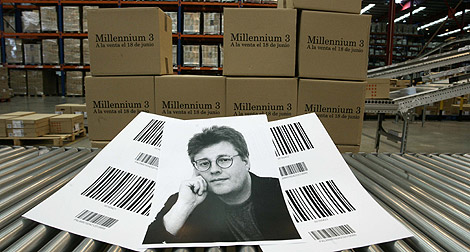 Almacn con 400.000 ejemplares del 'Millennium 3'. | Diego Sinova
