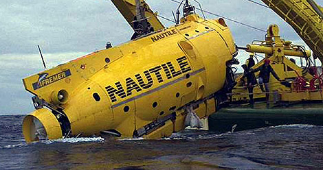El submarino francés 'Nautile' en el mar Mediterráneo.