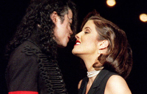 Michael Jackson y Lisa Marie Presley, en 1994. | Reuters