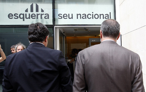 Puigcercs y Ridao, entran a la sede de ERC. | Antonio Moreno