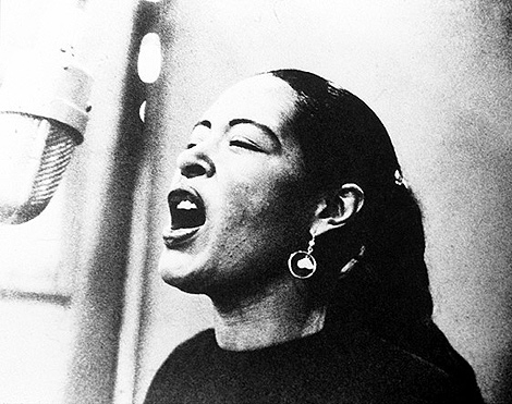 Billie Holiday cantando su jazz al mundo. | El Mundo