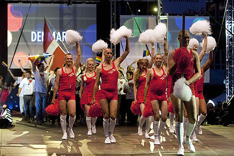 Participantes daneses en la inauguracin de los World Out Games 2009. | AP