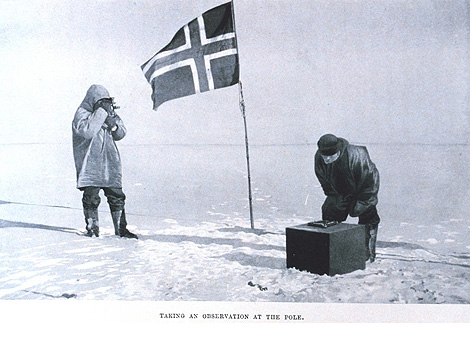 'Tomando una foto en el Polo Sur', por Roald Amudsen