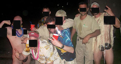 Guardias en estado de embriaguez en la embajada de EEUU en Kabul. | POGO