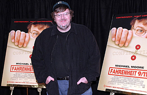 La pelcula de Michael Moore 'Fahrenheit 9/11' se proyectar en la seccin 'USA by USA'.