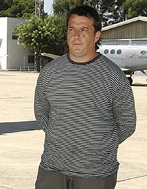Telletxea, en 2007, al ser extraditado. | EL MUNDO
