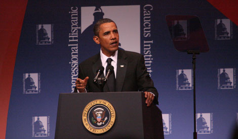 Barack Obama durante la cena en el Instituto de la Camarilla Hispnica del Congreso. | Efe