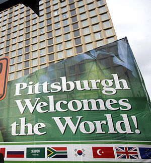 Un rascacielos de Pittsburgh anuncia la Cumbre del G-20. | Reuters