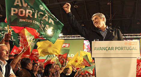 El primer ministro portugus, Jos Scrates, en un acto electoral en Coimbra. | Efe