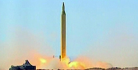 Imgenes de Press TV muestran el lanzamiento de un misil Shahab-3. | AFP
