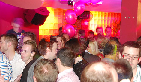 Los gays, de fiesta en Manchester. | Steve Keall