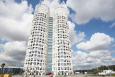 Una vista general del complejo empresarial con las dos torres levantadas. | Francisco Ledesma