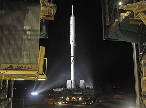 El cohete Ares 1-X durante su presentación. | AFP.
