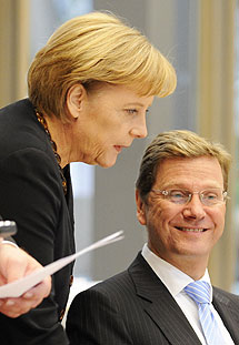 Merkel con Westerwelle, líder del FDP. | AFP