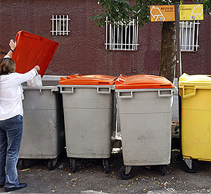 Contenedores de basura en Madrid | S. González