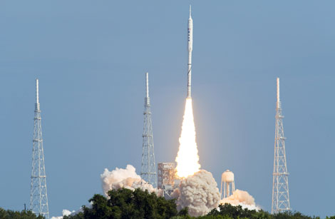 El cohete Ares, despegando el Centro Espacial Kennedy. | AFP